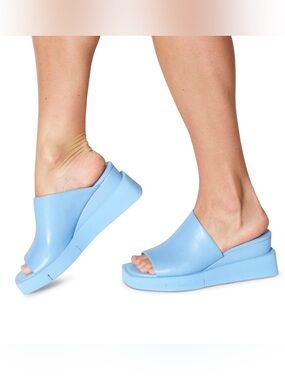 Naked Feet Infinity Sandal